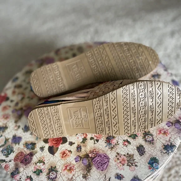 NWOT Leather Loafers 8 - Picture 4 of 4